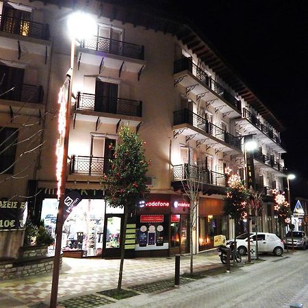 Hotel Elvetia Karpenísion Esterno foto