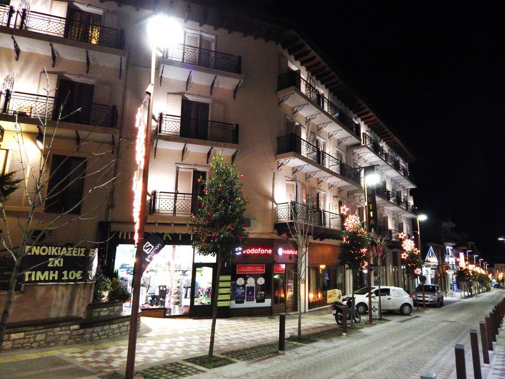 Hotel Elvetia Karpenísion Esterno foto